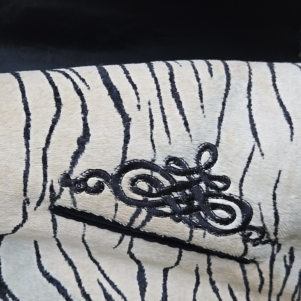 Zebra Print Jacket - Picture 4 of 5